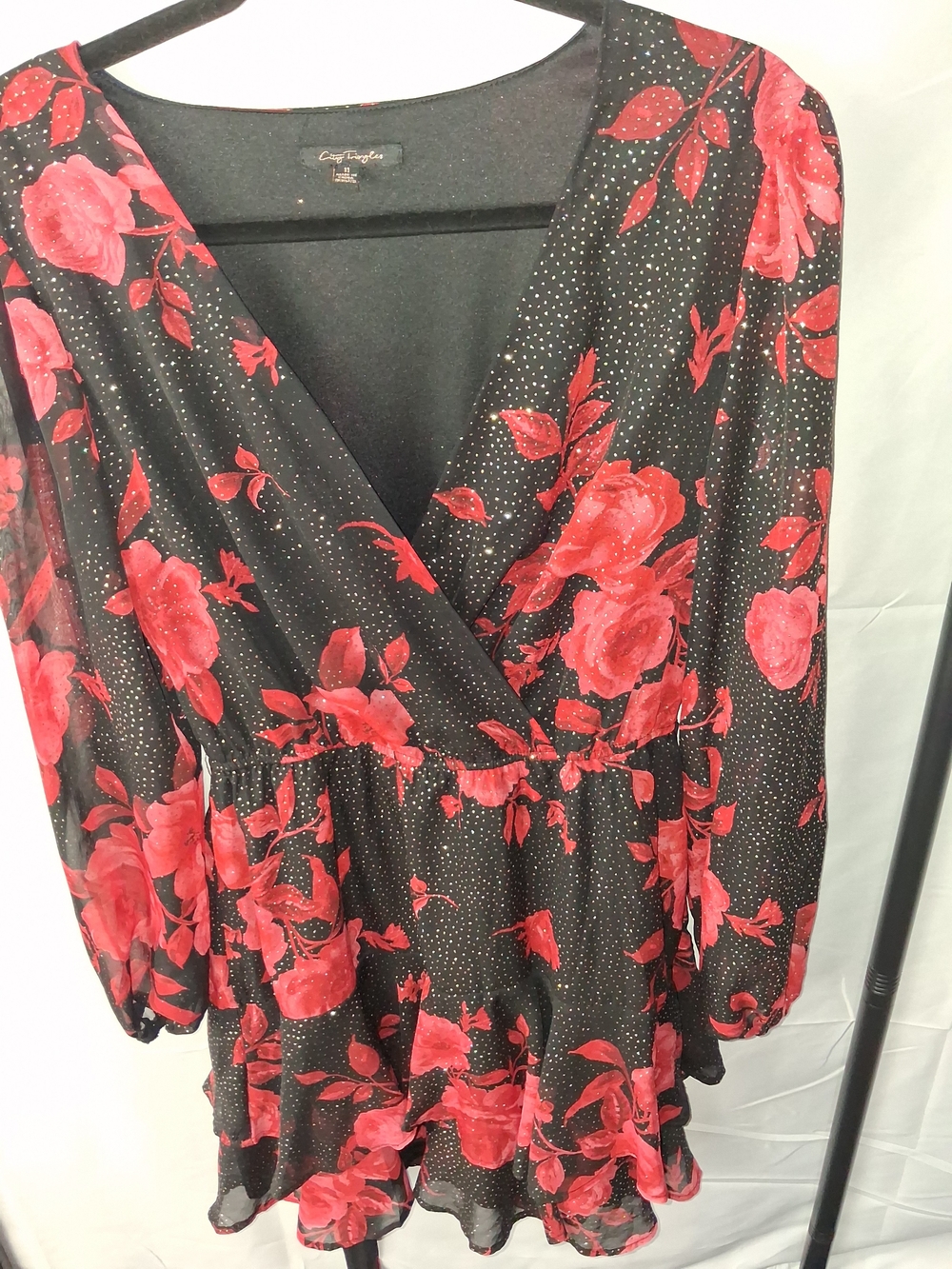 Red Floral V-Neck Peplum Top - Black/Red